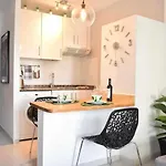 Apartamento Holyhome 208
